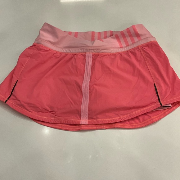 Lululemon run pace skirt size 6 - Picture 9 of 11